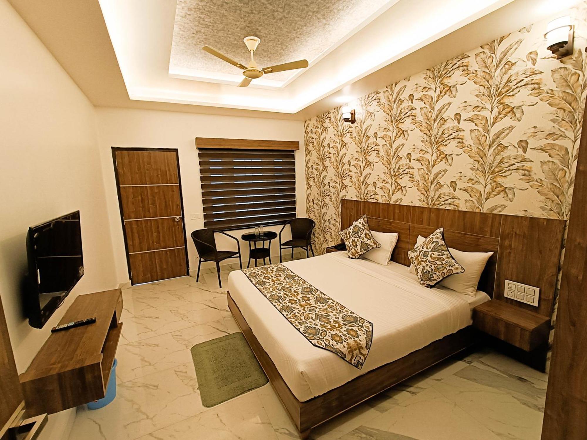 Hotel Cloud Inn, Nainital Rāmgarh Exterior foto